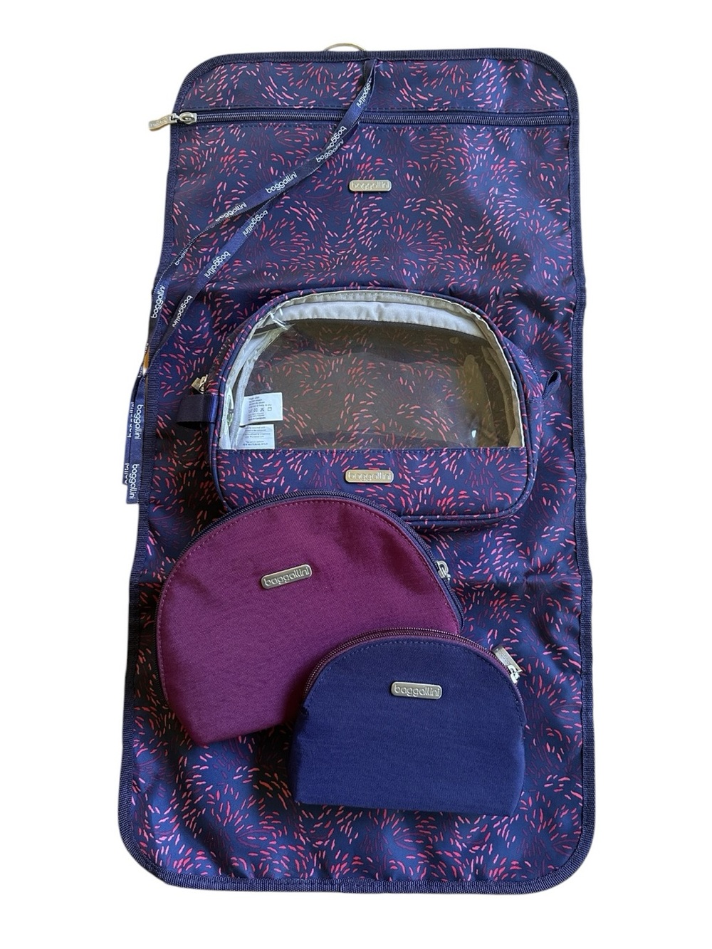 BAGGALLINI 4pc Travel Bag Set Hanging Toiletry Make Up Jewelry Firework Print